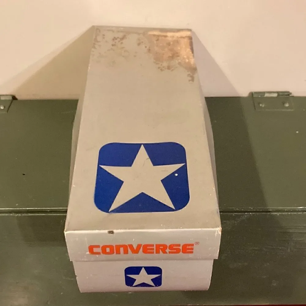 Vintage Converse NEVER WORN